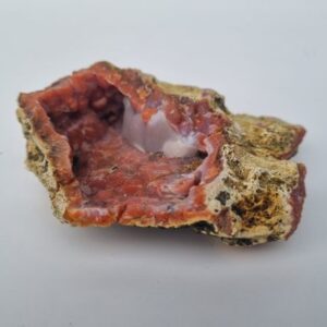 Rode Chalcedoon ruw #4